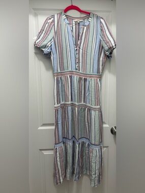 LOFT TIERED MAXI DRESS